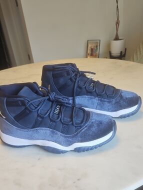 Womens Air Jordan 11 Retro